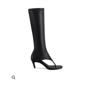 Azalea wang heel boot .